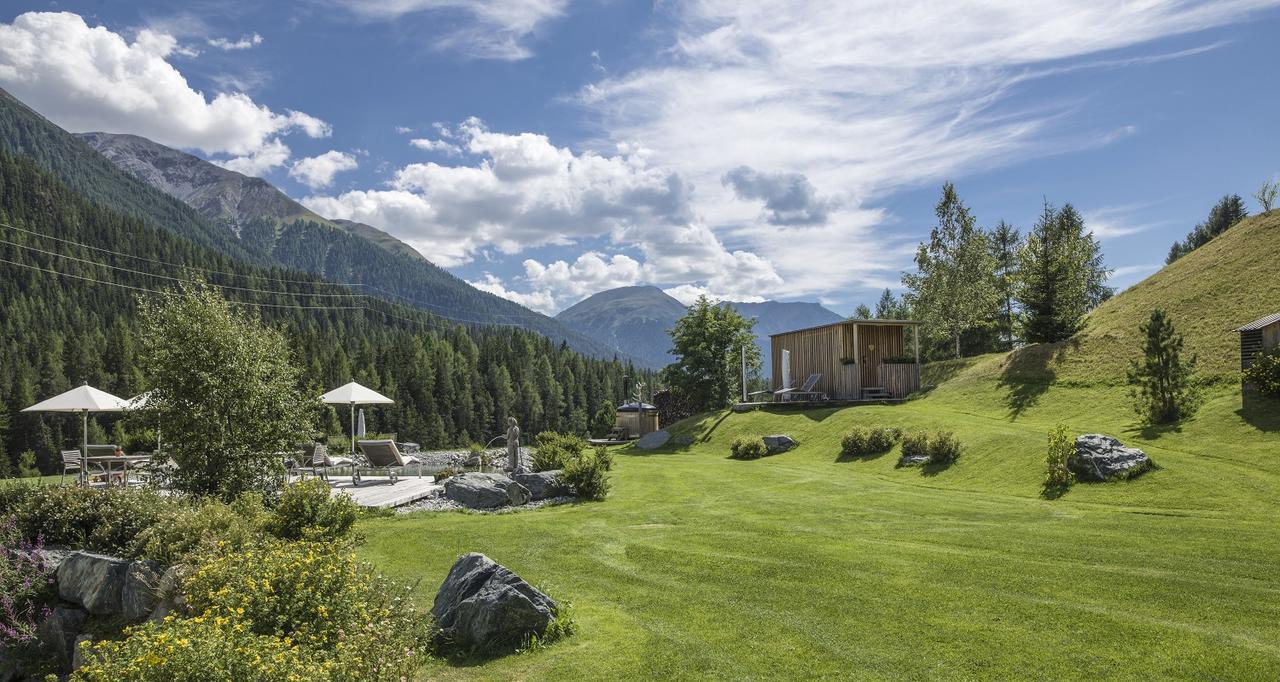 Relais & Chateaux In Lain Hotel Cadonau Brail Exterior foto